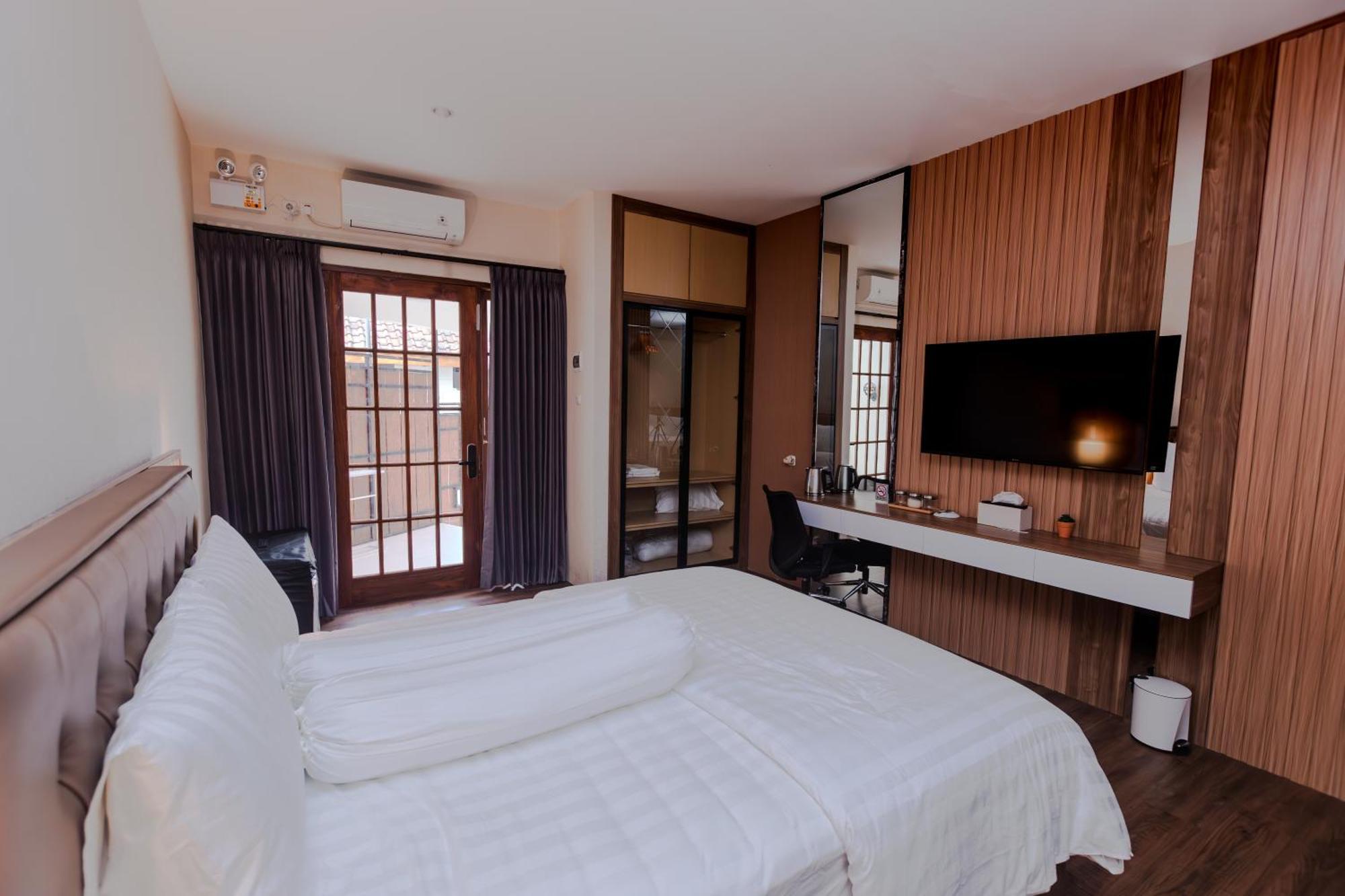 Inez Homestay Yogyakarta Esterno foto